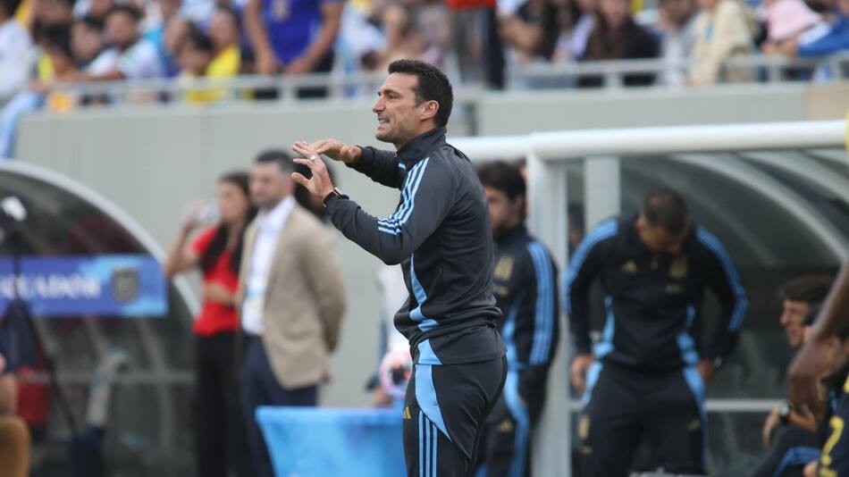 Lionel Scaloni, Argentina vs Ecuador. Foto: EFE.