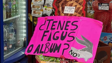 Carteles figuritas mundial. Foto: Twitter.