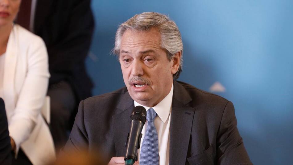 Alberto Fernández