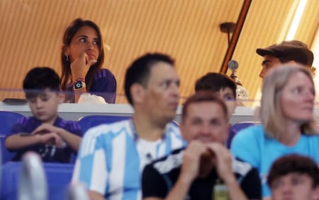 Antonela Roccuzzo ya se encuentra en el estadio. Foto: Reuters.