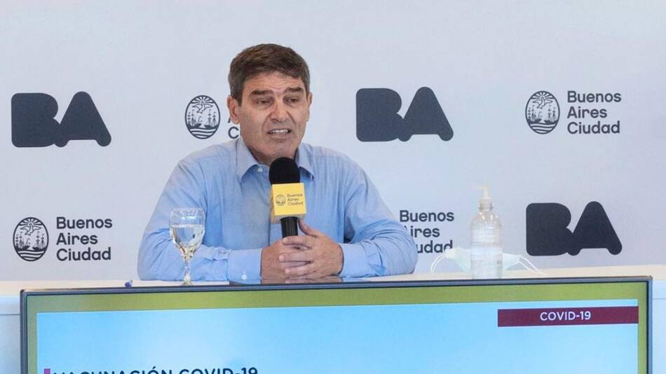 Fernán Quirós, ministro de Salud de la Ciudad, NA
