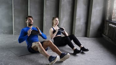 Sin peso excesivo ni grandes esfuerzos: los 3 mejores ejercicios para trabajar los abdominales