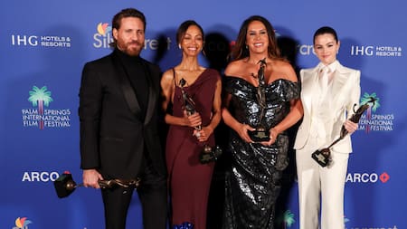 El elenco de Emilia Pérez. Foto: REUTERS/Mario Anzuoni.