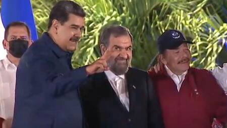 Maduro, Daniel Capitanich y Ortega en el acto de la jura, foto NA