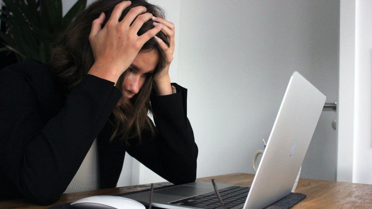 Estrés laboral: las recomendaciones de la OMS para proteger la salud mental en el trabajo