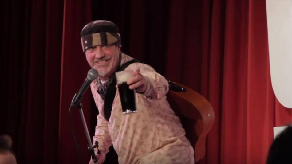 Ian Cognito - comediante que falleció en pleno show