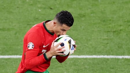 Cristiano Ronaldo emblema e ídolo de Portugal desde hace dos décadas. Foto: Reuters.