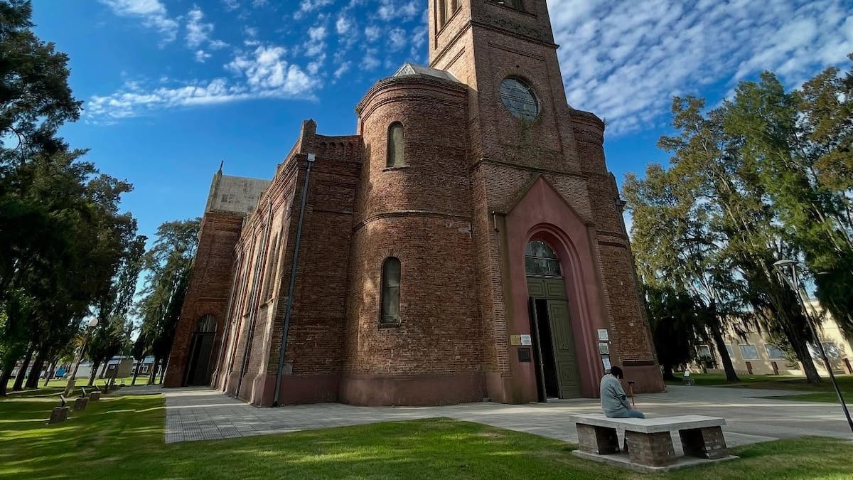 El pueblo escondido fundado por alemanes que sorprende en Argentina: parece un rincón de Europa y conserva tradiciones centenarias