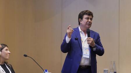 Fernando Espinoza apuntó contra los recortes del Gobierno: “Sin Ciencia y Tecnología no hay futuro”