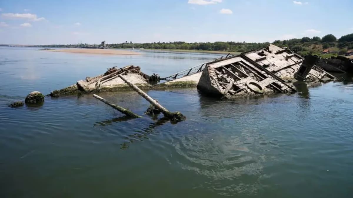 La histórica bajante del Danubio dejó al descubierto naufragios nazis