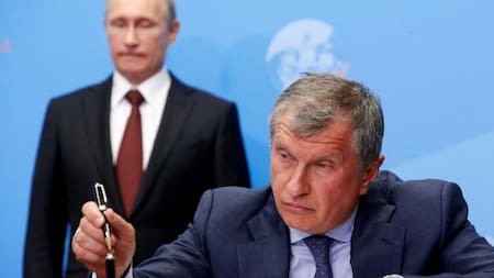Igor Sechin y Vladimir Putin. Foto: Reuters.