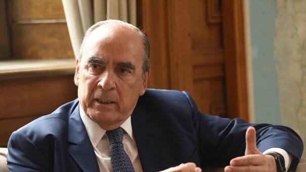 Francos sobre presuntas coimas a funcionarios: “El Gobierno prefiere no entrometerse y esperar que la Justicia investigue”