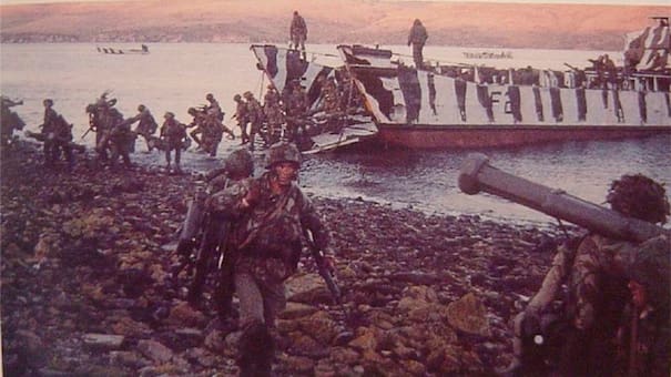Polémica por las bajas británicas en la Guerra de Malvinas: Reino Unido reclama, pero se niega a desclasificar archivos
