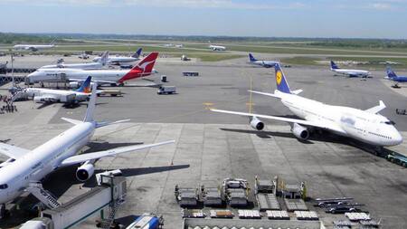 Aerolíneas, aeropuerto