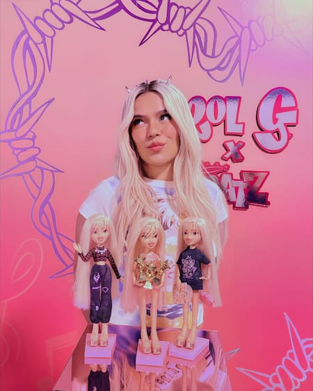 Karol G presentó su muñeca. Foto: Instagram/karolg.