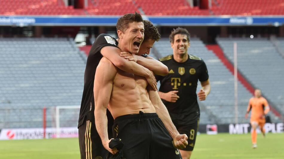 Festejo de Robert Lewandowski en el Bayern Munich, REUTERS