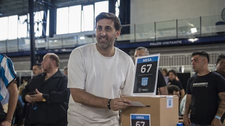 Elecciones en Racing Club: Diego Milito venció a Devia y se convirtió en nuevo presidente de la "Academia"
