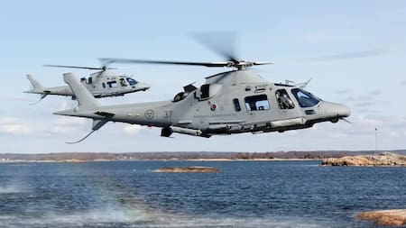 Así es el Leonardo AW109, el poderoso helicóptero que se suma a la Armada Argentina para controlar el Atlántico Sur