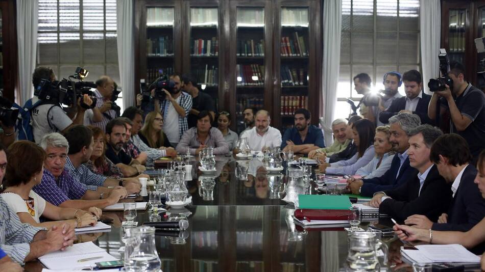 Reunión entre Provincia y docentes (DYN)