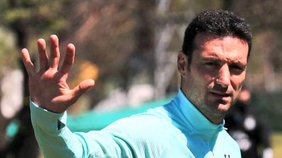 Lionel Scaloni, DT de la Selección Argentina, fútbol, NA