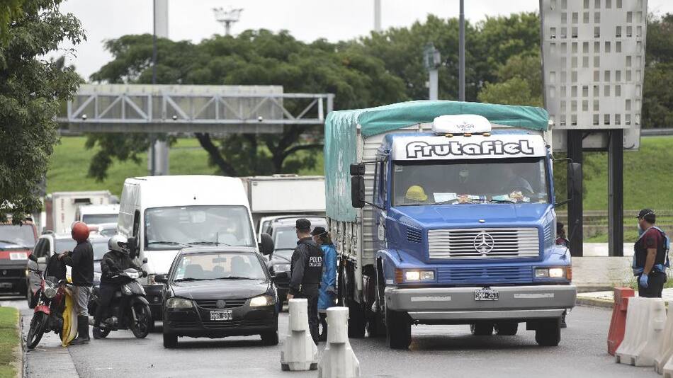 Coronavirus, Argentina, cuarentena, controles en calles, NA