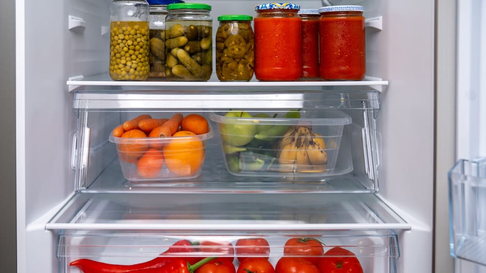 Cómo conservar la comida en la heladera durante un corte de luz prolongado. Foto: Unsplash.