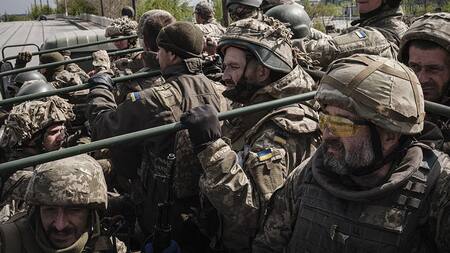 Conflicto entre Rusia y Ucrania, soldados ucranianos, guerra, AFP