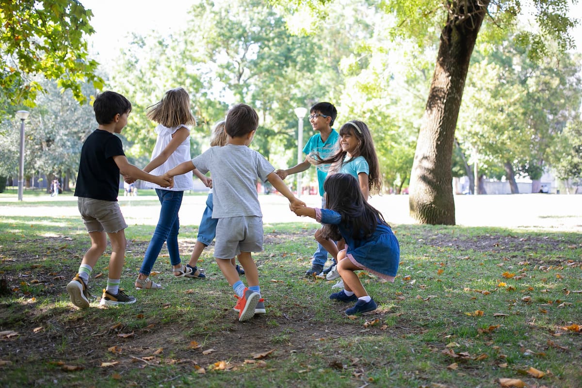 Vacaciones de invierno, niños. Foto: Freepik.
