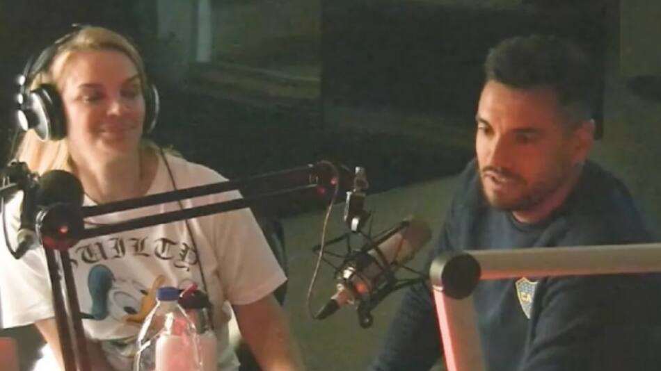 Visita de Chiquito Romero a Eliana Guercio en su programa de radio. Foto: NA.