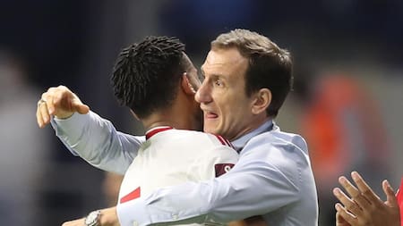 Festejo de Vasco Arruabarrena para Emiratos Árabes Unidos, AGENCIA EFE