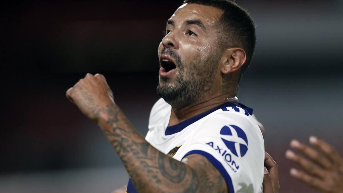 Edwin Cardona en Boca, AGENCIA NA