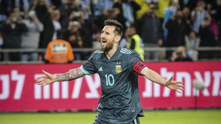 Lionel Messi, futbolista, NA