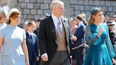 Beatriz y Eugenia de York, en medio del escándalo: ¿seguirán siendo princesas tras la renuncia de su padre Andrés?