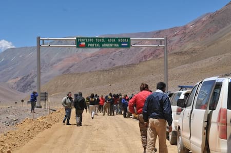 Paso Internacional Agua Negra - cruce a Chile