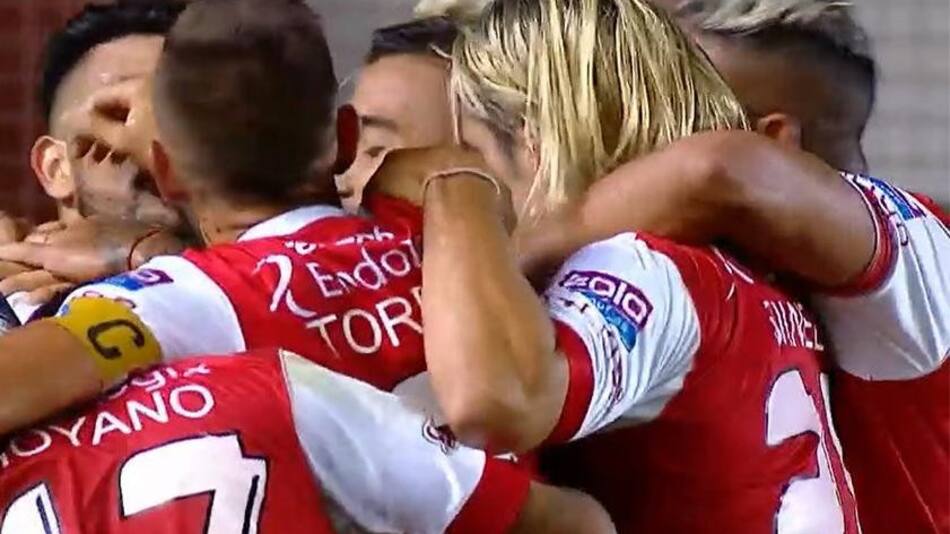 Gol de Argentinos Juniors, fútbol, deportes