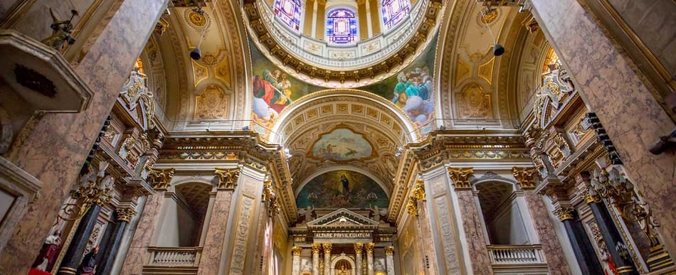 Basílica San José de Flores, en Flores, Ciudad de Buenos Aires. Foto: GCBA