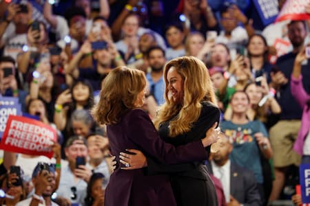 Beyoncé en un acto de Kamala Harris. Foto: Reuters
