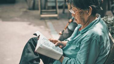 La clave de la longevidad: uno de los mejores pasatiempos para los mayores de 65 años que ejercita la mente y refuerza la autoestima