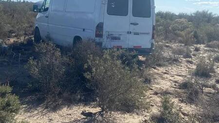 La camioneta fue hallada en estado de abandono en Mendoza. Foto: El Sol