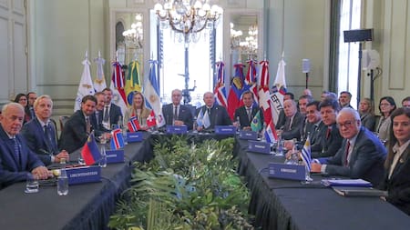 Tratado de Mercosur y la EFTA en cumbre de Buenos Aires.