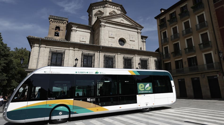 La UE acuerda la senda para que camiones y autobuses emitan un 90 % menos de CO2 en 2040
