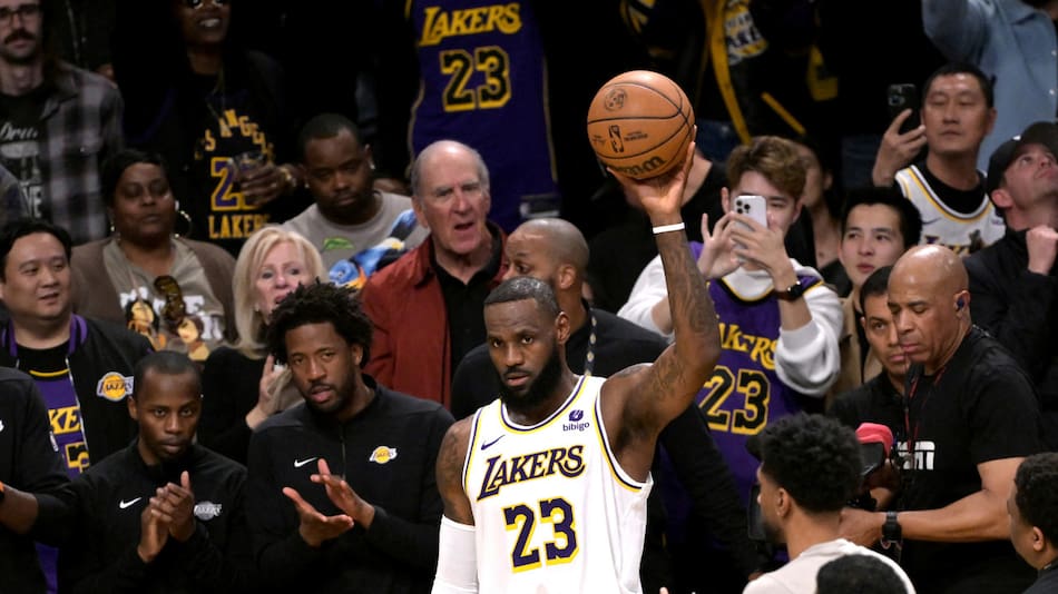 LeBron James consiguió una marca histórica en la NBA. Foto: Reuters.