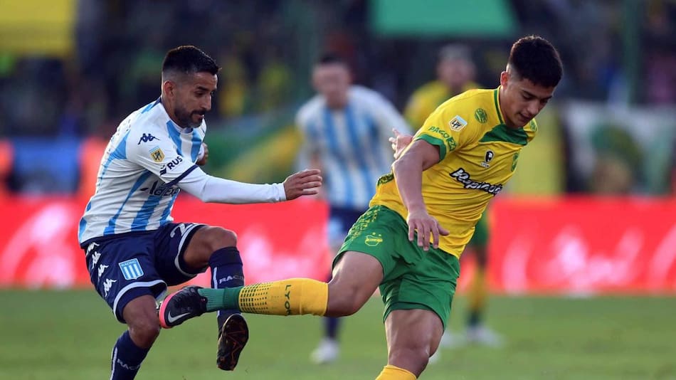 Defensa y Justicia vs Racing. Foto: Télam.