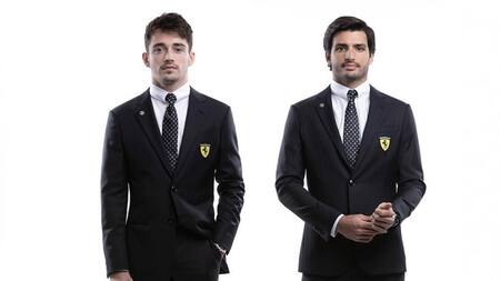 Carlos Sainz y Charles Leclerc, pilotos de Ferrari, Fórmula 1, Armani, Foto: Ferrari