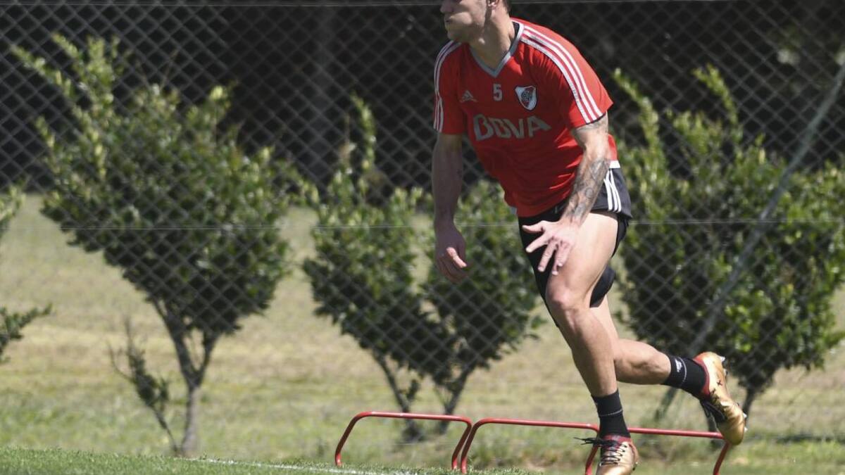 Bruno Zuculini - River Plate - NA