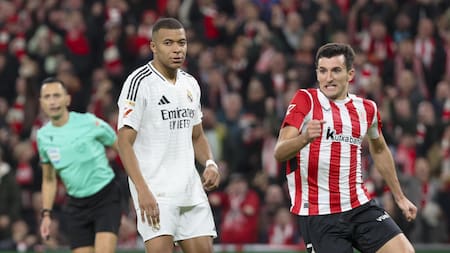 Penal fallado por Mbappé para el Real Madrid ante el Athletic de Bilbao por La Liga. Foto: EFE.