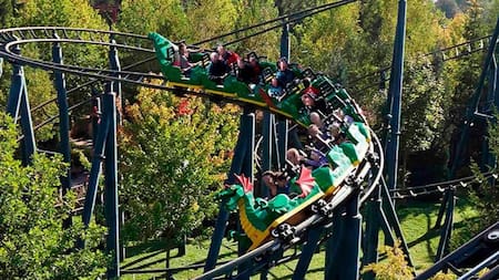 Montaña rusa de Legoland de Alemania.