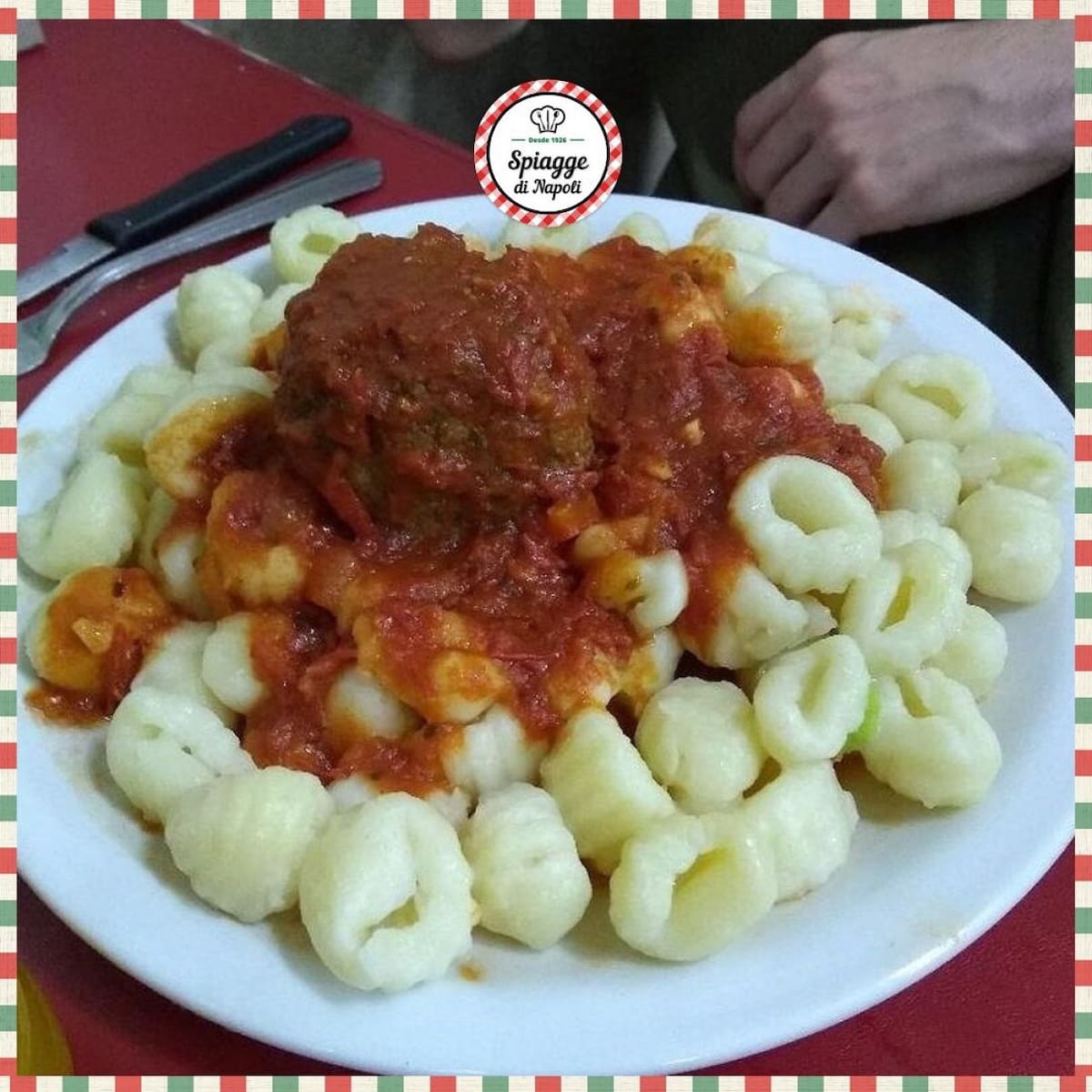 comida; pastas. Foto: Instagram/@spiaggedinapoli