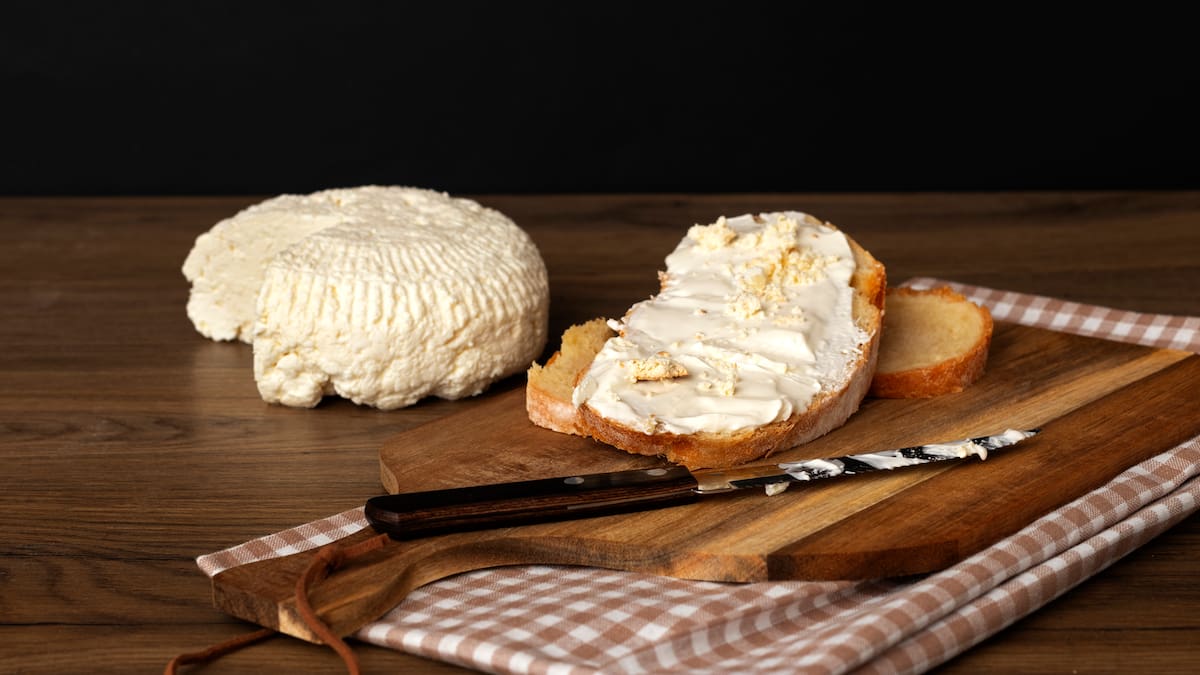 Queso cremoso.