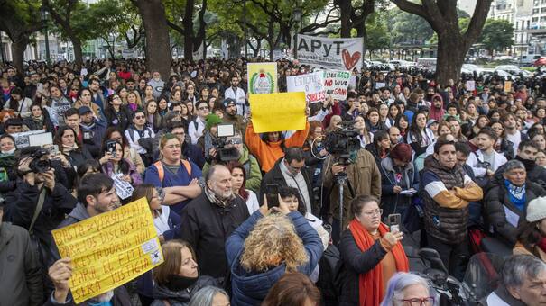 Anunciaron un aumento salarial para los residentes del hospital Garrahan